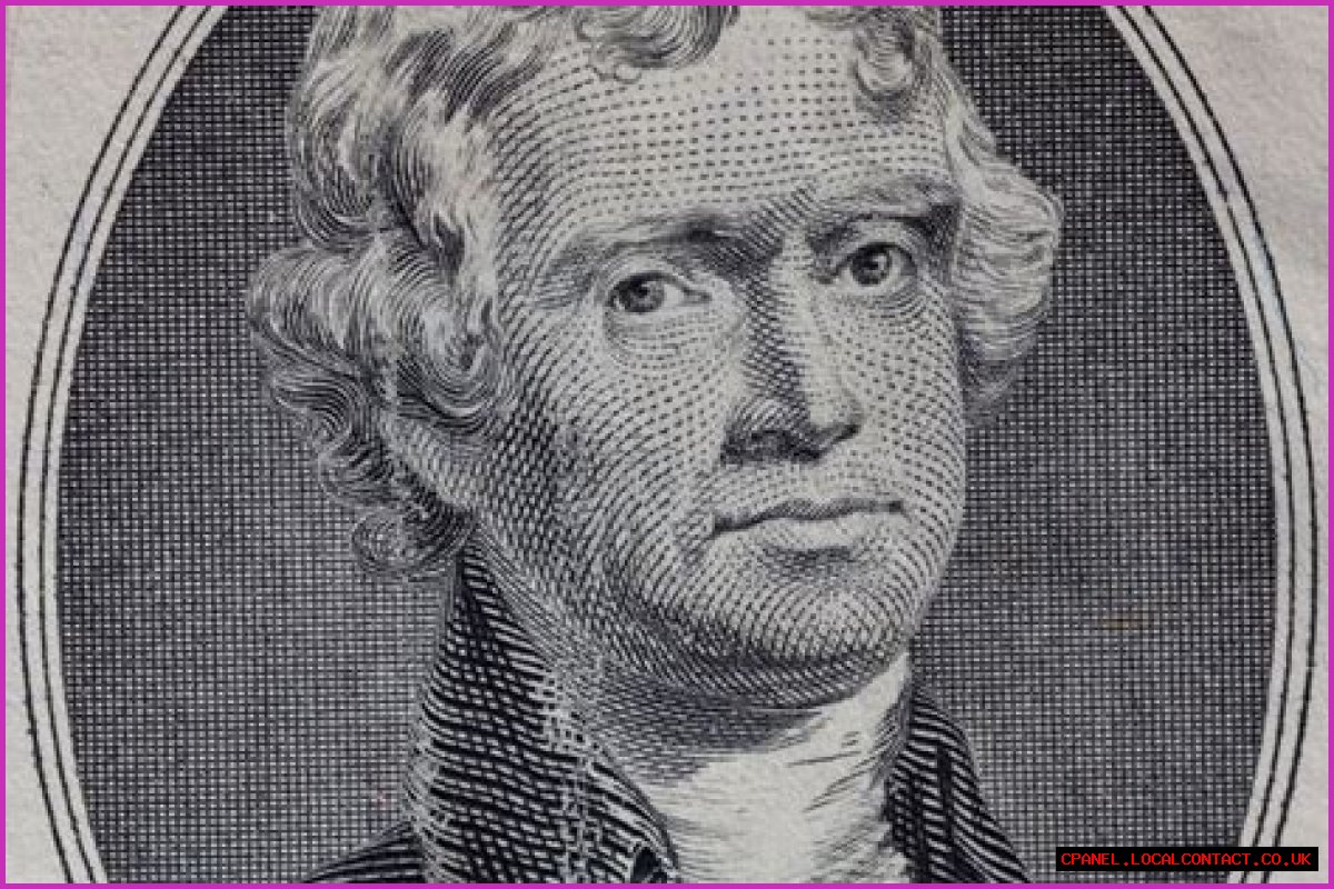 Bills with Thomas Jefferson's portrait