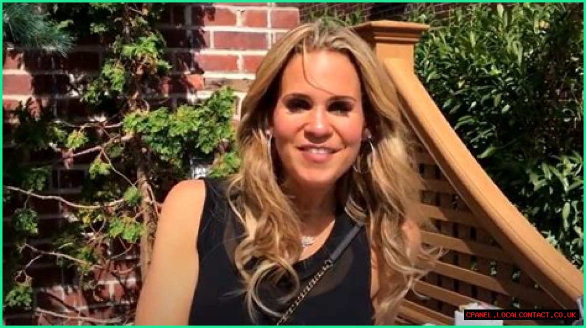 Jackie Goldschneider Net Worth 2024