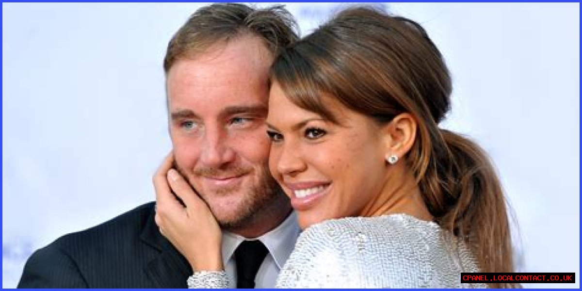 Jay Mohr and Nikki Cox’s divorce is messy and he claims she’s a drug addict