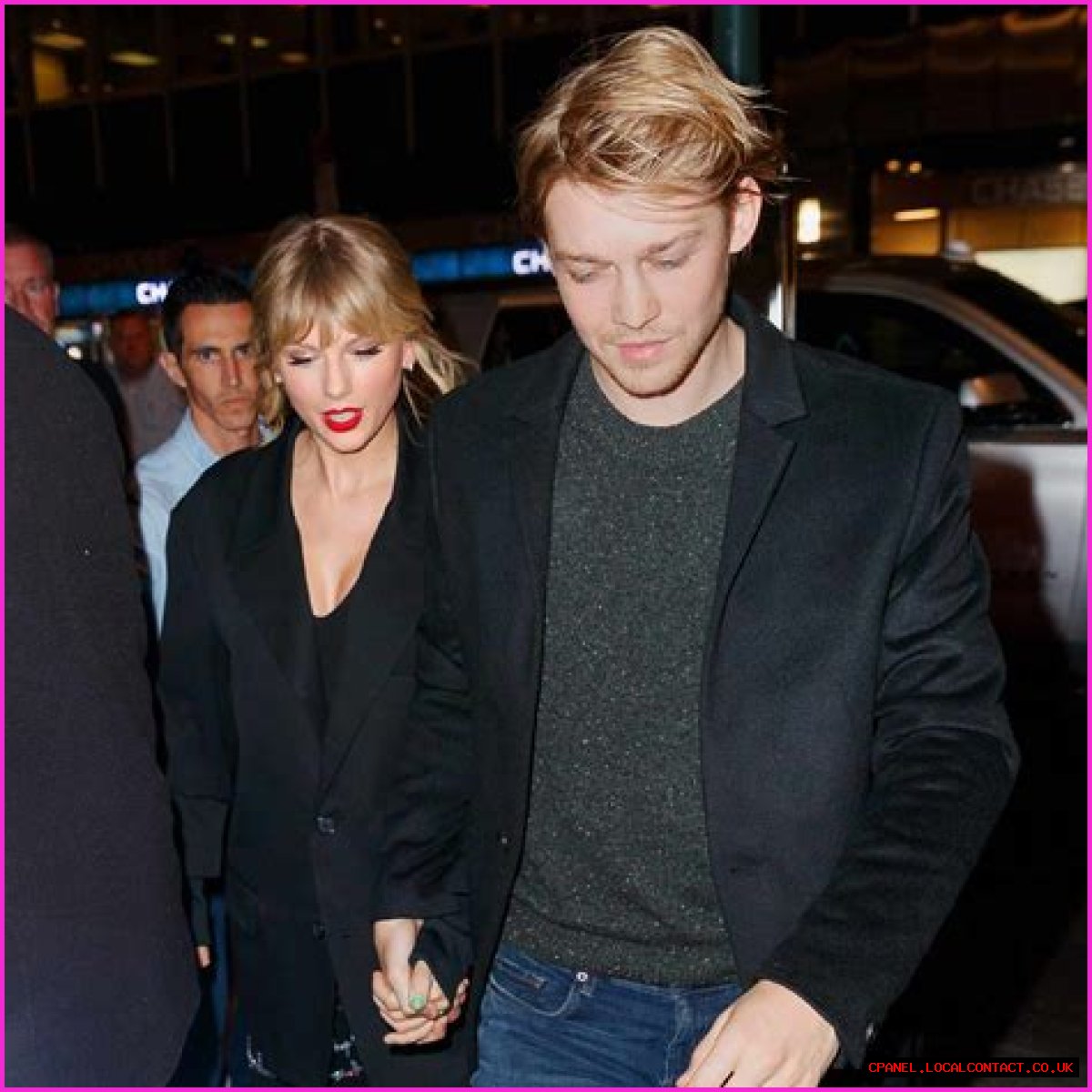 Joe Alwyn Engagement Rumors With Girlfriend Taylor Swift| How Much Is His Net Worth?