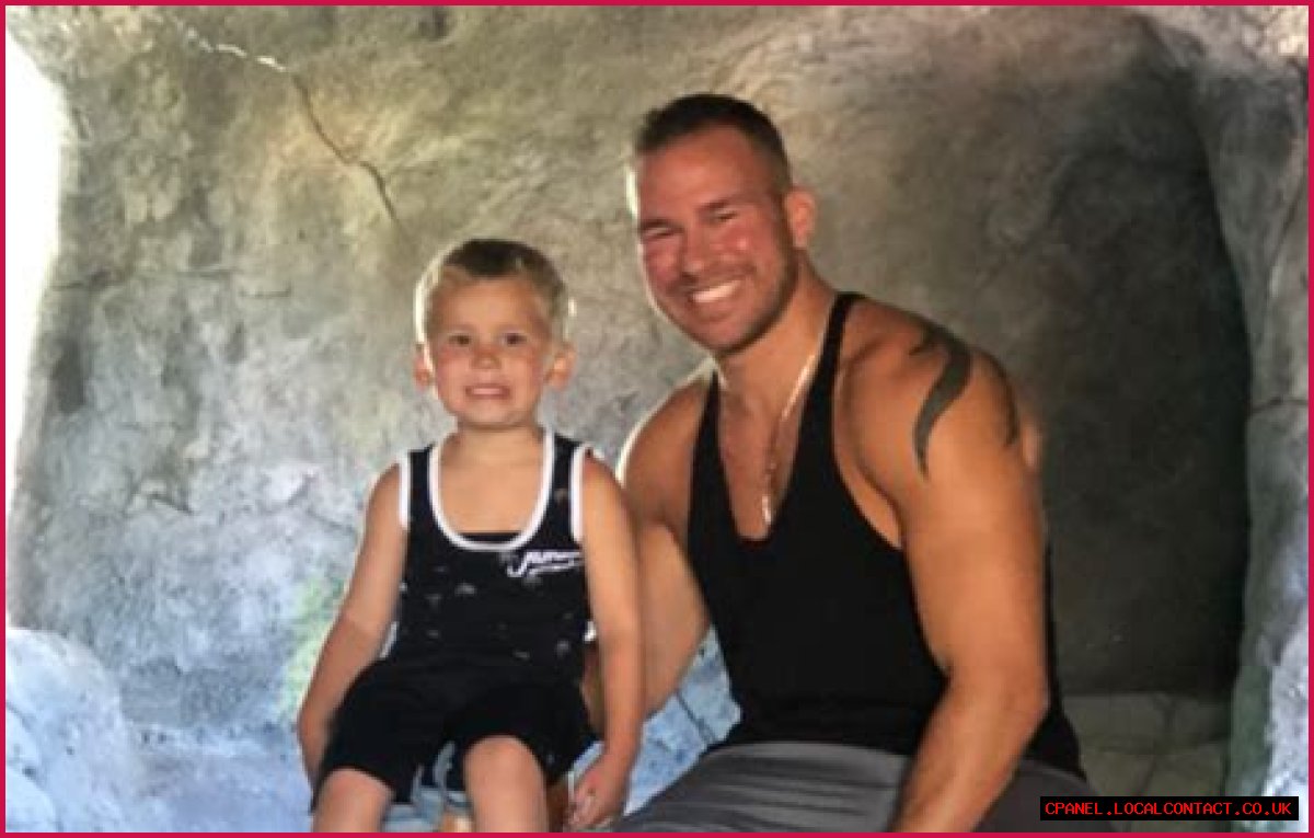 Nathan Griffith Posts Photos of Kaiser with New Woman