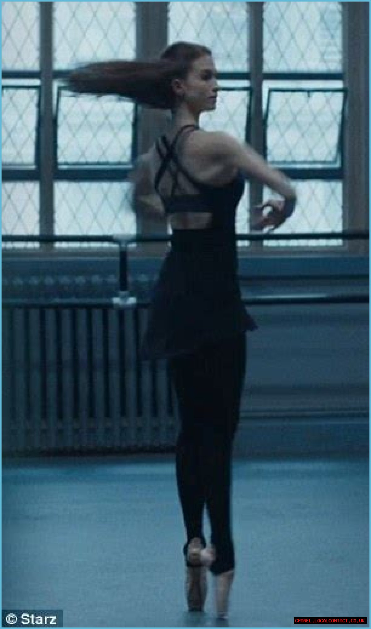 Sarah Hay, ‘Flesh & Bone’ star, says her DD-cups make her ‘the fat girl’ in ballet