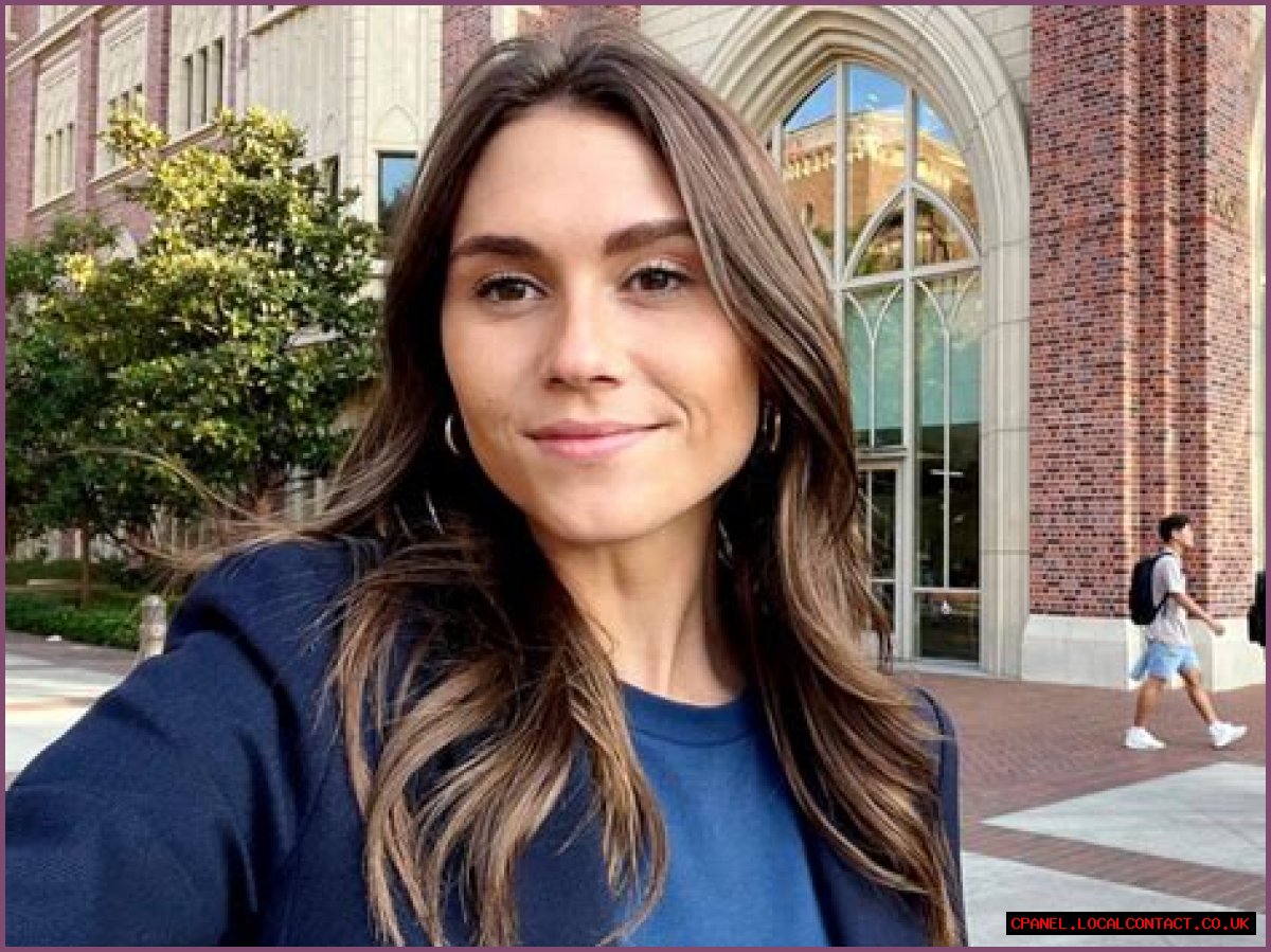 Sophie Flay Bio, Age, Height, Husband, Net Worth