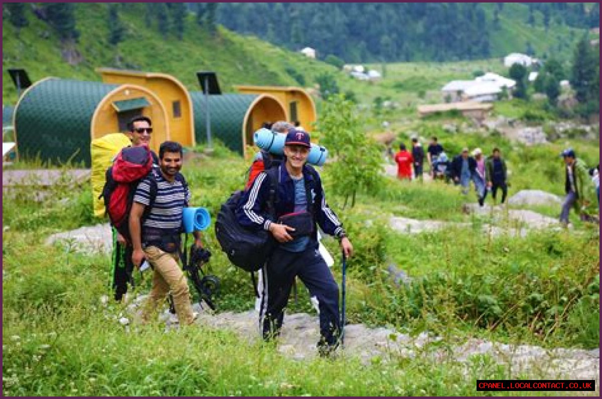 ___-tourism (sightseeing done in an Earth-friendly manner)