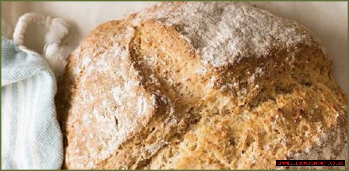What do Irish people eat with soda bread?