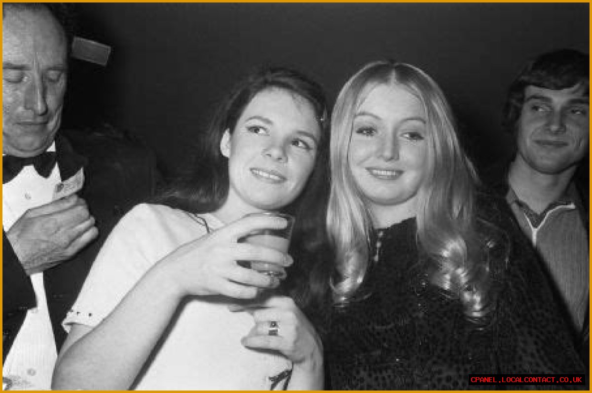 Who is Mary Hopkin Dating Now