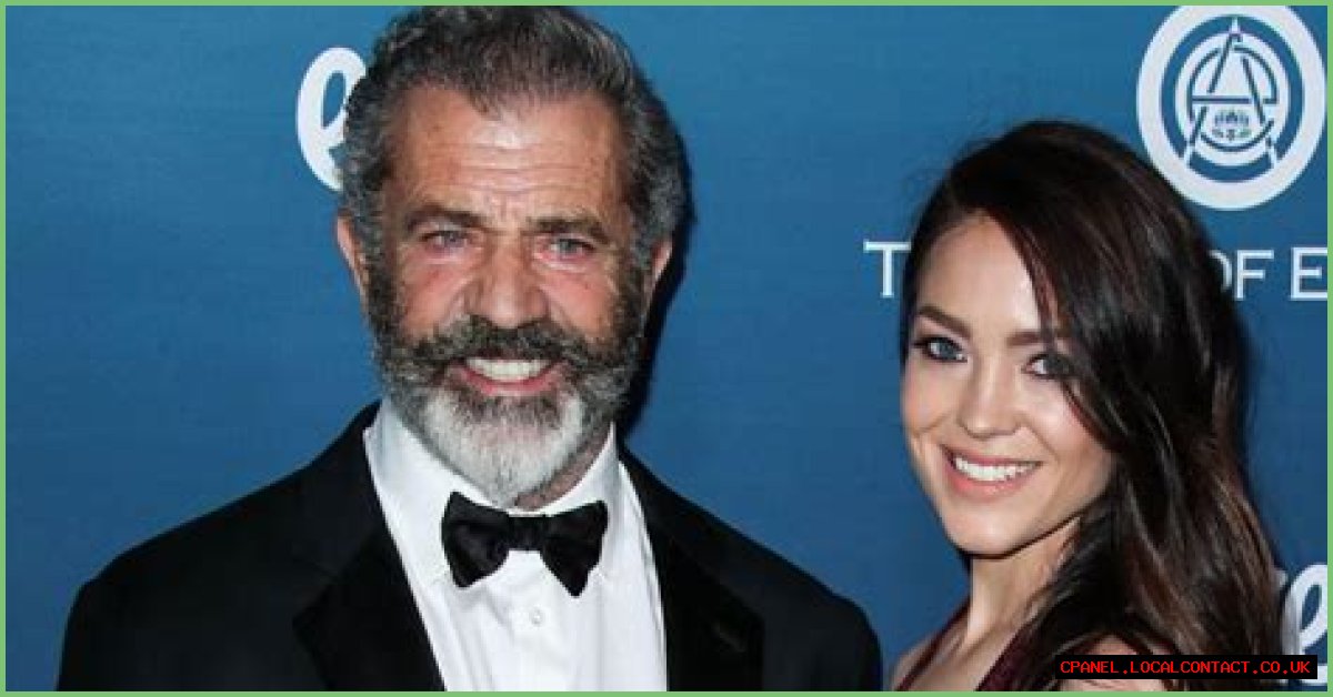 Who is Sarah Gibson Dating Now?